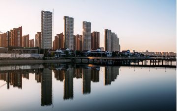 水岸小鎮
